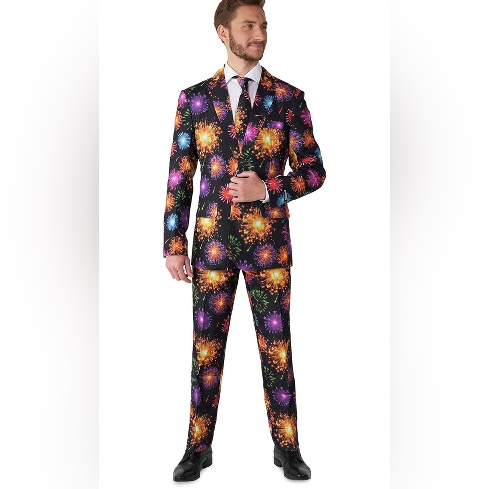 Mens 3 piece party suit size XL